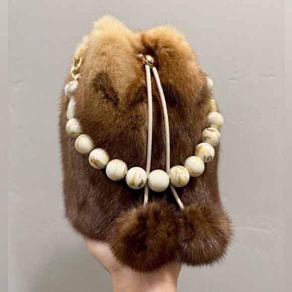 Brown Gradient Real Mink Fur Handmade Drawstring Bucket Bag Includes 2 Straps - Picture 4 of 16
